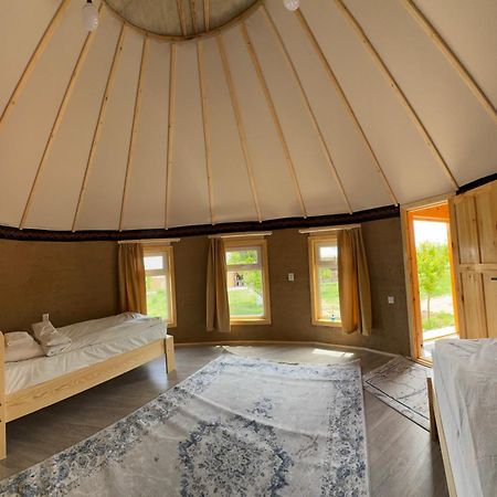 Bosogo Yurt Camp 호텔 Bokonbayevo 외부 사진