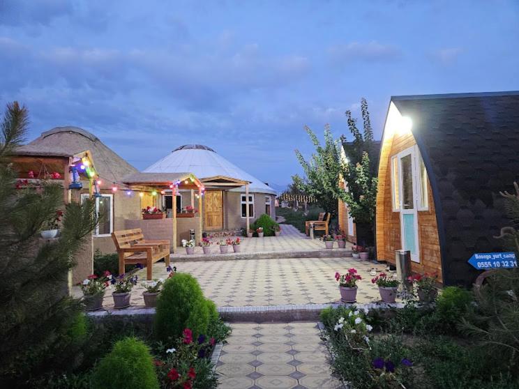 Bosogo Yurt Camp 호텔 Bokonbayevo 외부 사진
